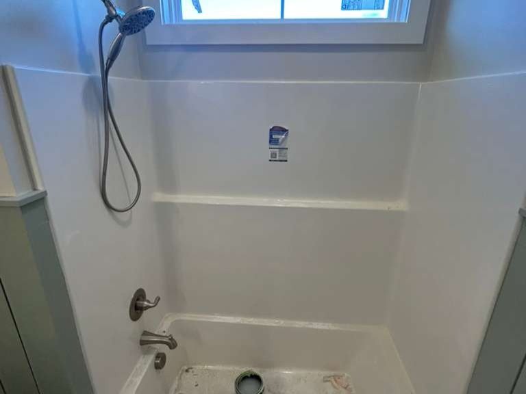 Amezquita Cleaning Llc