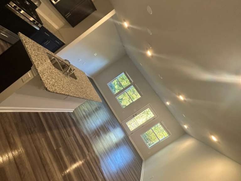 Amezquita Cleaning Llc