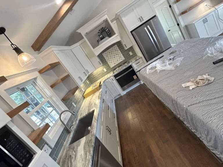 Amezquita Cleaning Llc