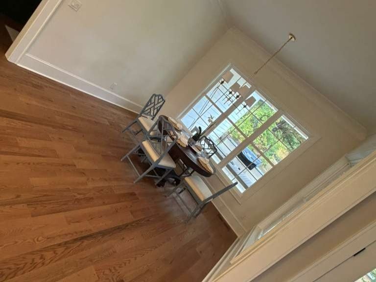 Amezquita Cleaning Llc