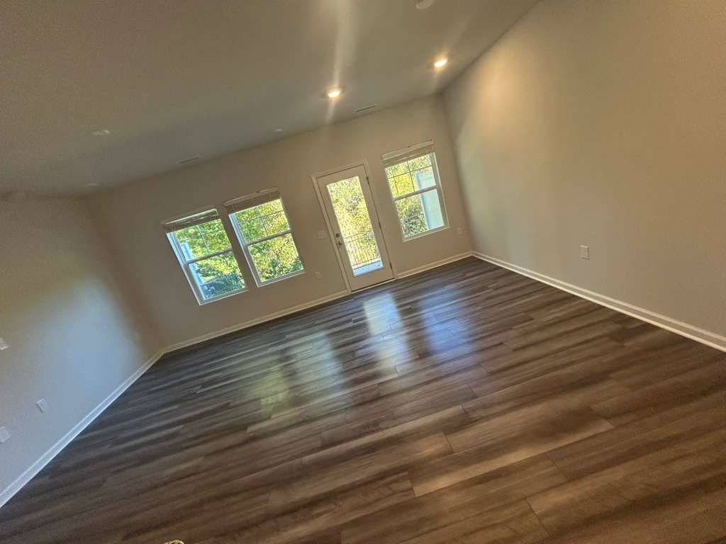 Amezquita Cleaning Llc